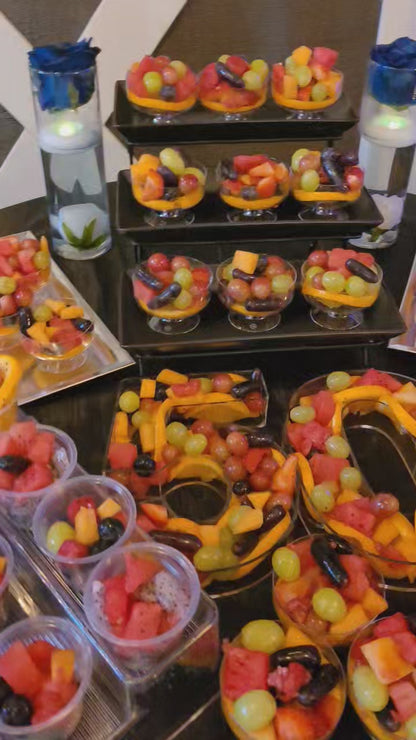 SunFlower Fruit & Dessert Displays & Hosting